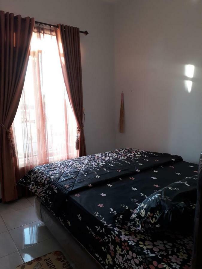 Villa Puncak Garuda A5 บาตู ภายนอก รูปภาพ